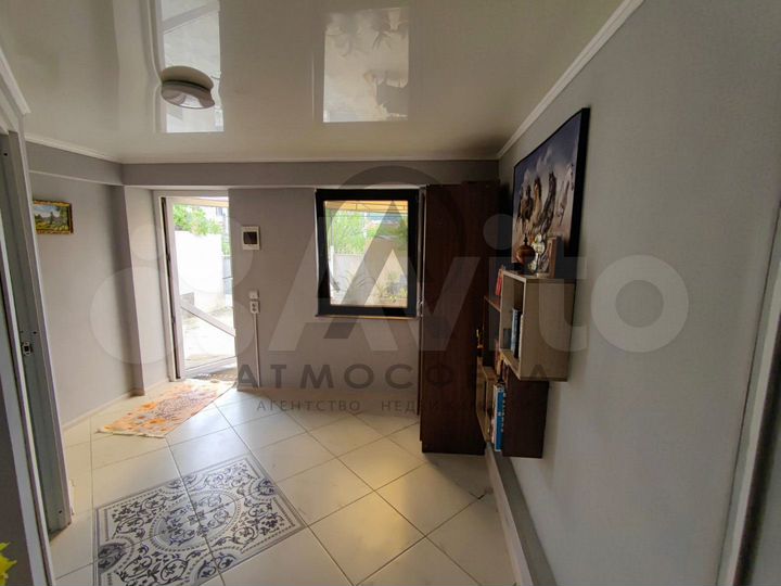 Дом 283,3 м² на участке 4 сот.