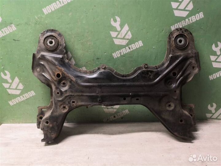 Балка подмоторная Фольксваген Гольф 4 Бора