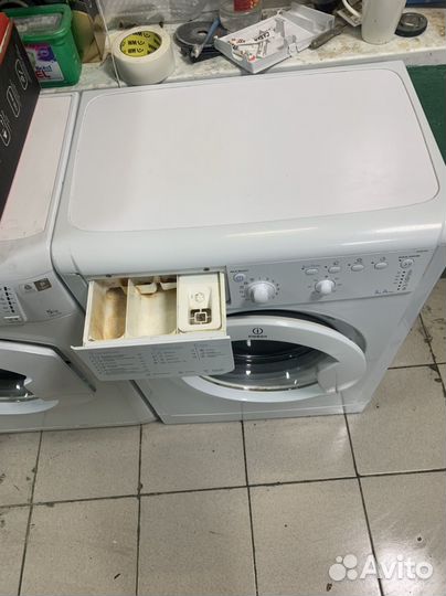 Стиральная машина indesit 5кг