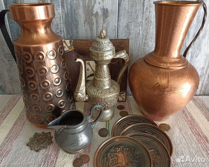 Кувшин, соусник, молочник, тарелочки, медь