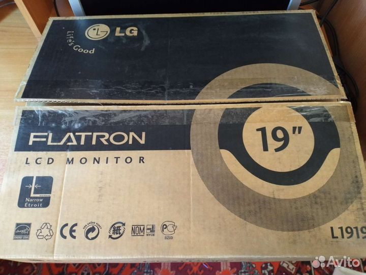 Монитор LG flatron