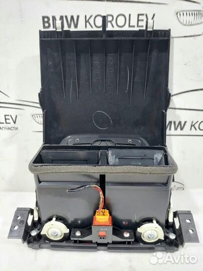 Накладка центральная верхняя Grand Vitara 2005-201