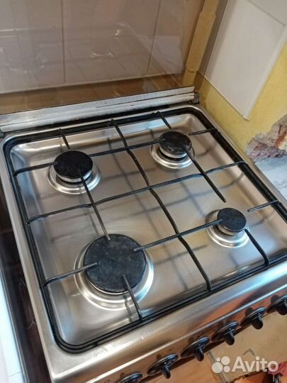 Газовая плита и вытяжка ardo Б/у