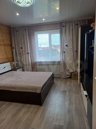 Дом 100 м² на участке 8 сот.