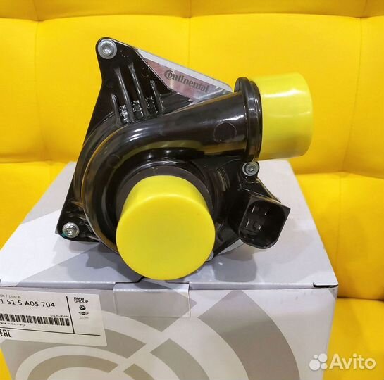 Помпа охлаждения BMW F11 5 серия 11515A05704