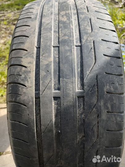 Bridgestone Turanza T001 225/60 R16