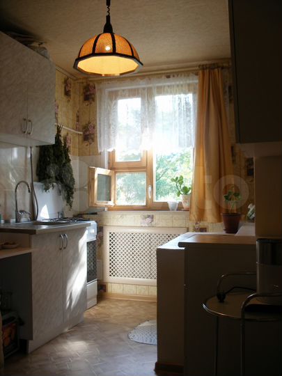 2-к. квартира, 47 м², 1/1 эт.