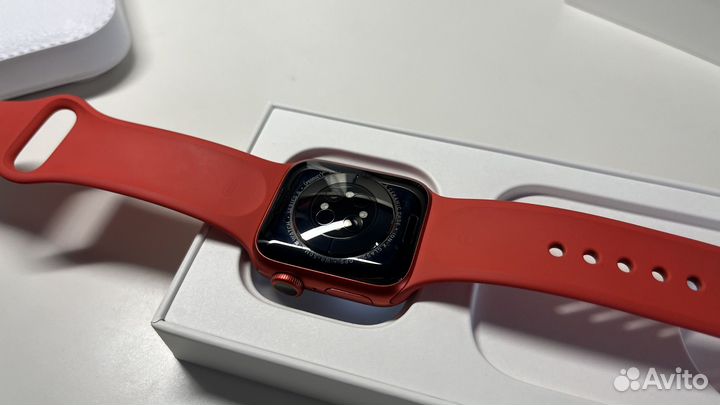 Часы Apple Watch 6 40mm