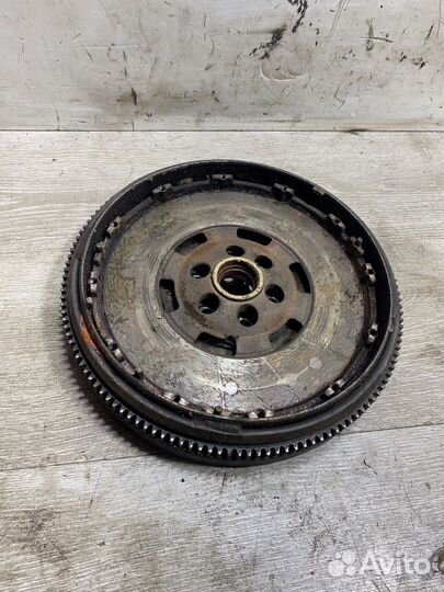 Маховик Ford Galaxy