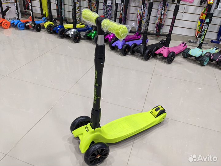 Самокат детский трехколесный TT Tiger Plus сaлaт