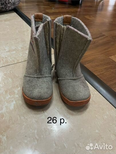 Отдам обувь 25-26р