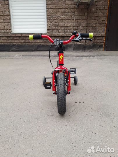 Детский велосипед Specialized
