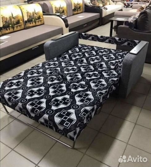 Диван чебурашка