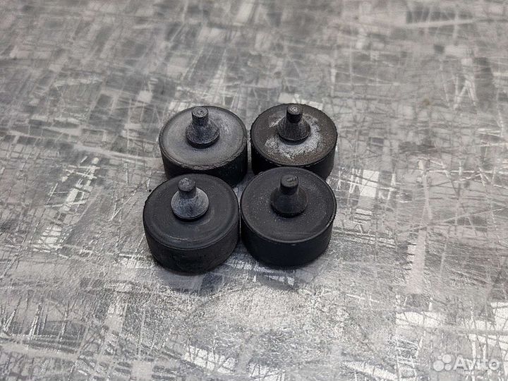 Отбойники Додж караван Вояджер 01-07г