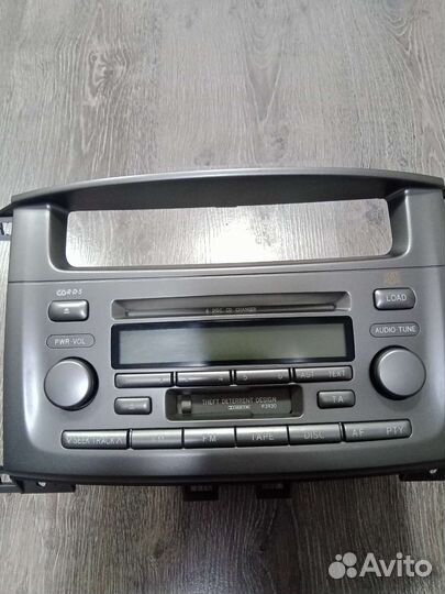 Штатное головное устройство Тойота