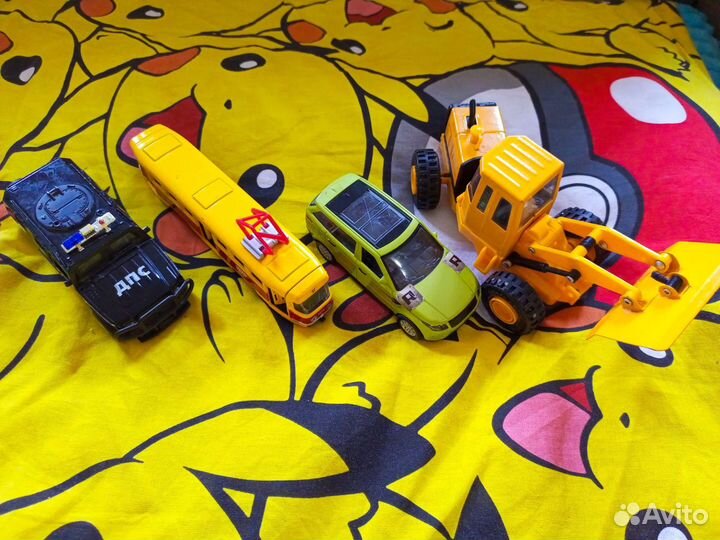 Машинки дпс, Трамвай, Land Rover и бульдозер