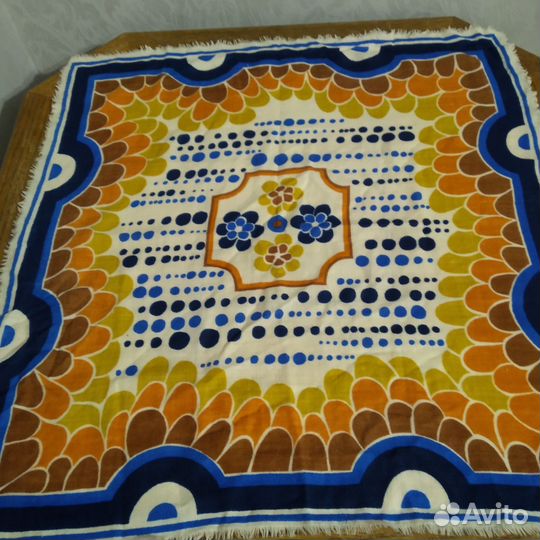 Платки и шарф шерсть