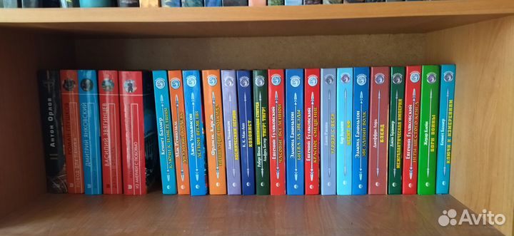 Книги фантастика. Серия Фантастический боевик