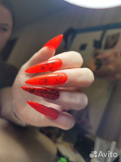 Наращивание ногтей