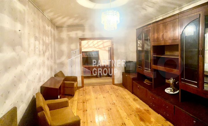 2-к. квартира, 55 м², 1/9 эт.