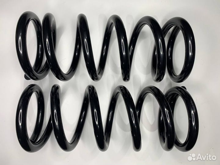 Пружины задние для Infiniti QX56 II (Z620)