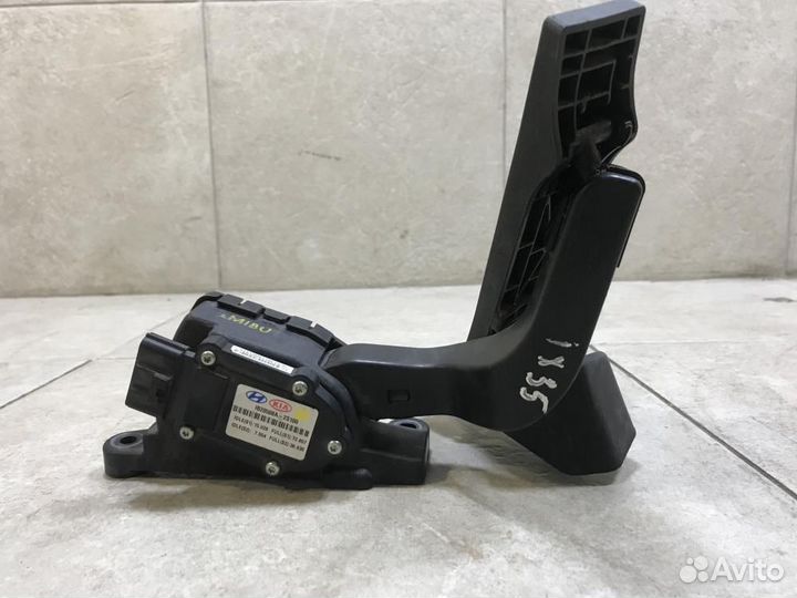 Педаль газа Hyundai ix35 LM 2010-2015