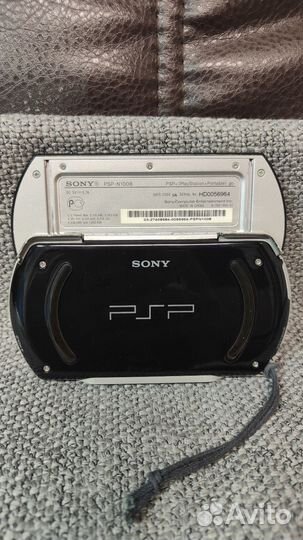 PSP GO Sony PlayStation Portable Go