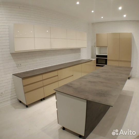 Кухонная мебель и мебель для дома