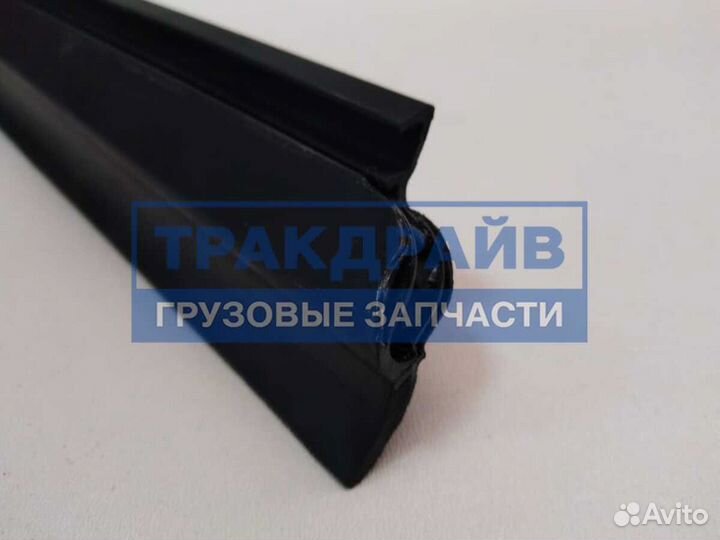 Уплотнитель для автомобилей Скания 4 нижний наружний бокового стекла 18400118