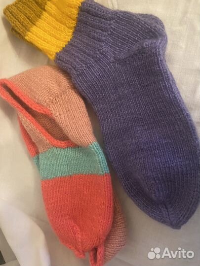 Шерстяные носки отдаю