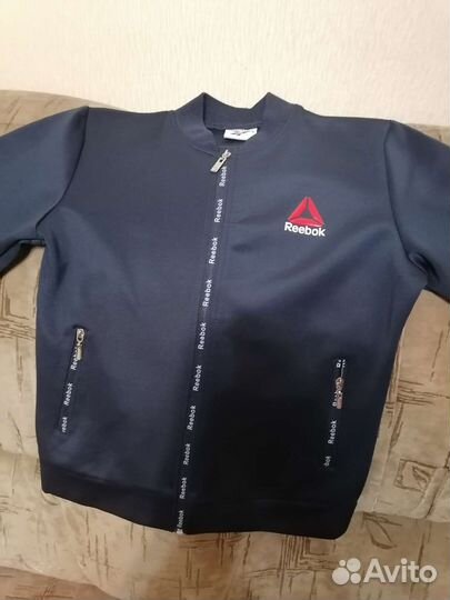 Спортивный костюм для мальчика 8-10 лет