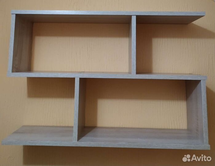 Полка книжная