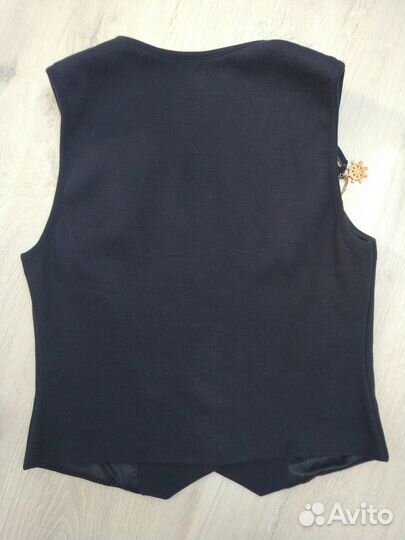 Форма школа, Маленькая леди,146см, жилетка и шорты