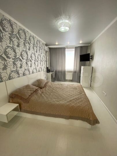 2-к. квартира, 52 м², 2/3 эт.