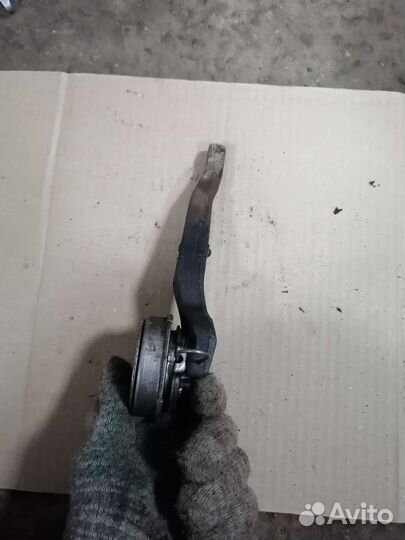 Вилка сцепления Mitsubishi Pajero pinin