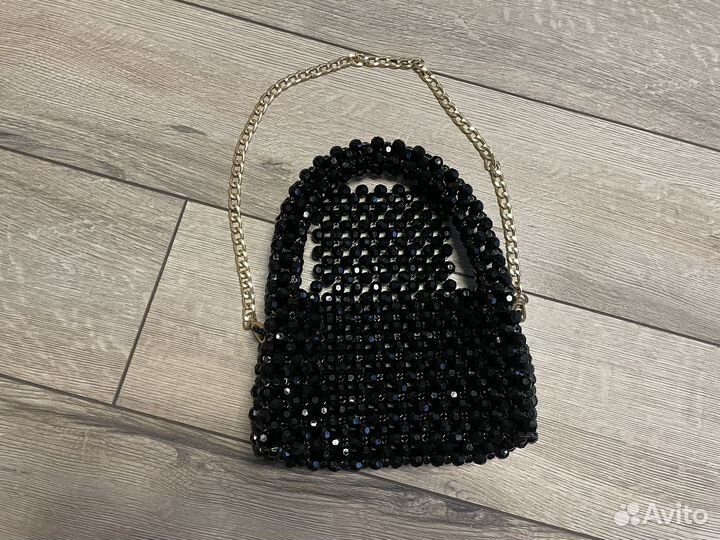 Продаю сумку ручной работы из бисера