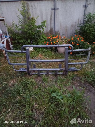 Кенгурятник на ниву