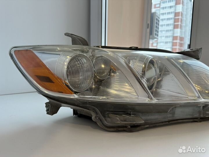 Фара правая Toyota Camry V40 2006-2011