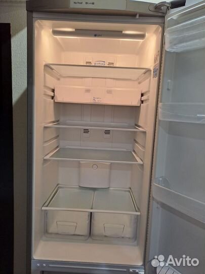 Холодильник indesit no frost 200см