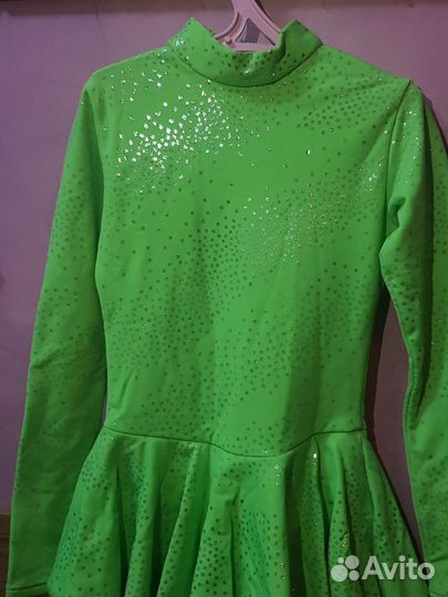 Спортивный костюм для фигурного катания для