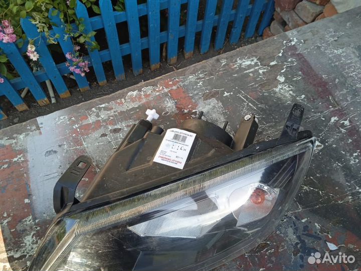 LADA granta