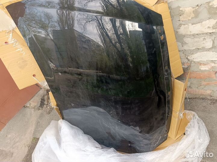 Капот на priora бу