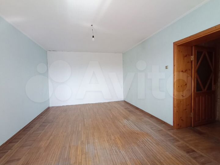 2-к. квартира, 82,5 м², 1/5 эт.