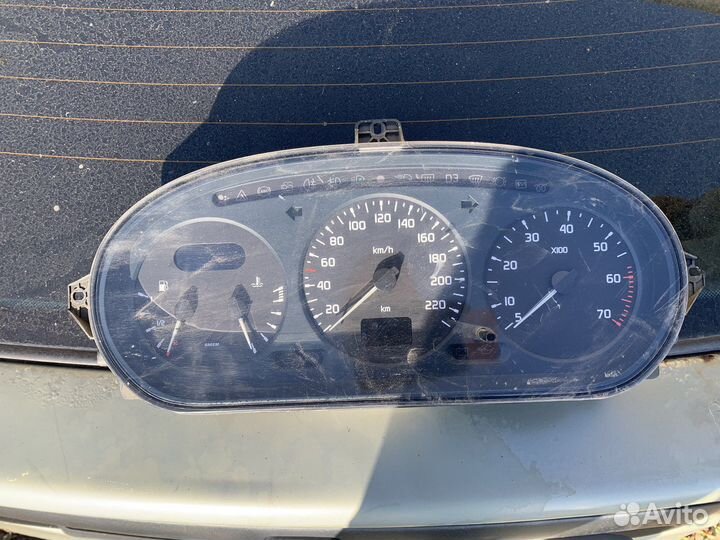 Щиток приборов renault megane 1