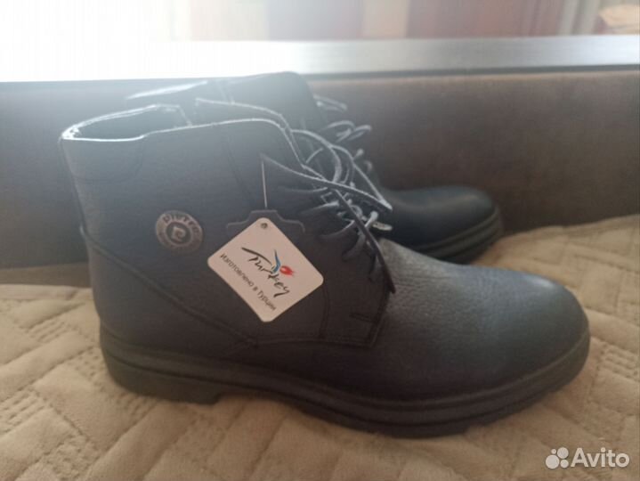 Продам ботинки мужские