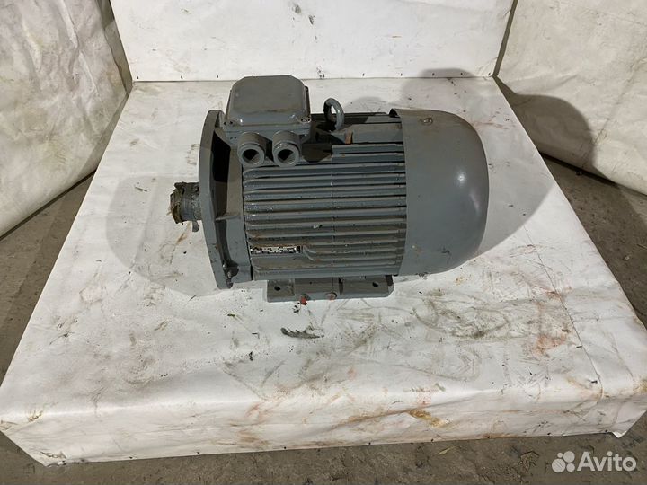 Электродвигатель 4ам132м4 11/1460