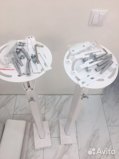 Продам крепление для проектора Digis