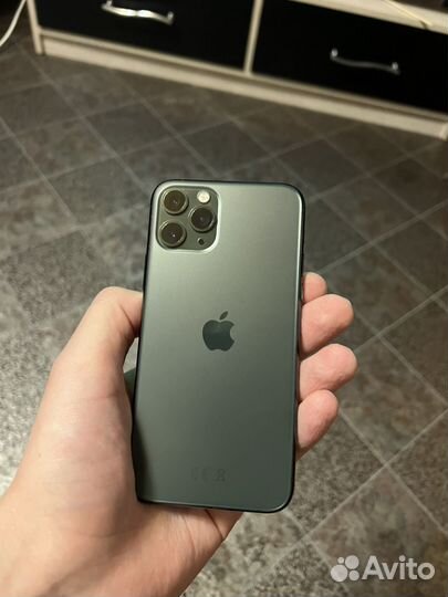 iPhone 11 Pro, 64 ГБ