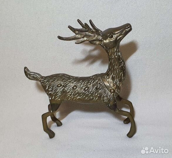 Скульптура оленя. Бронза. Европа