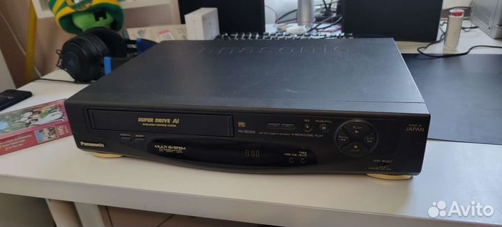 Видеомагнитофон Panasonic NV-SD300